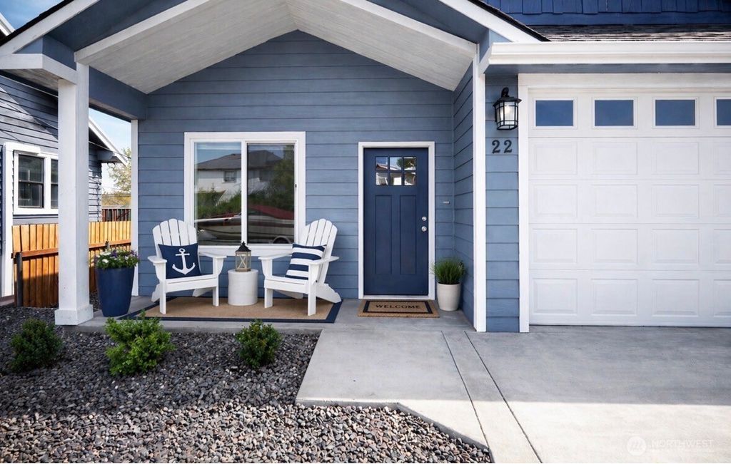 Photo of 22 S Fir Street, Soap Lake, WA 98851 (MLS # 2510798)