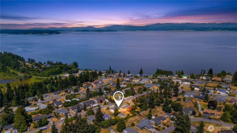 464 Marine View Place