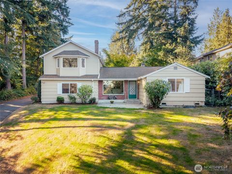 Photo of 2123 NE 177th Street, Shoreline, WA 98155 (MLS # 2442470)