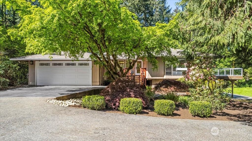 Photo of 18803 194th Avenue NE, Woodinville, WA 98077 (MLS # 2231853)