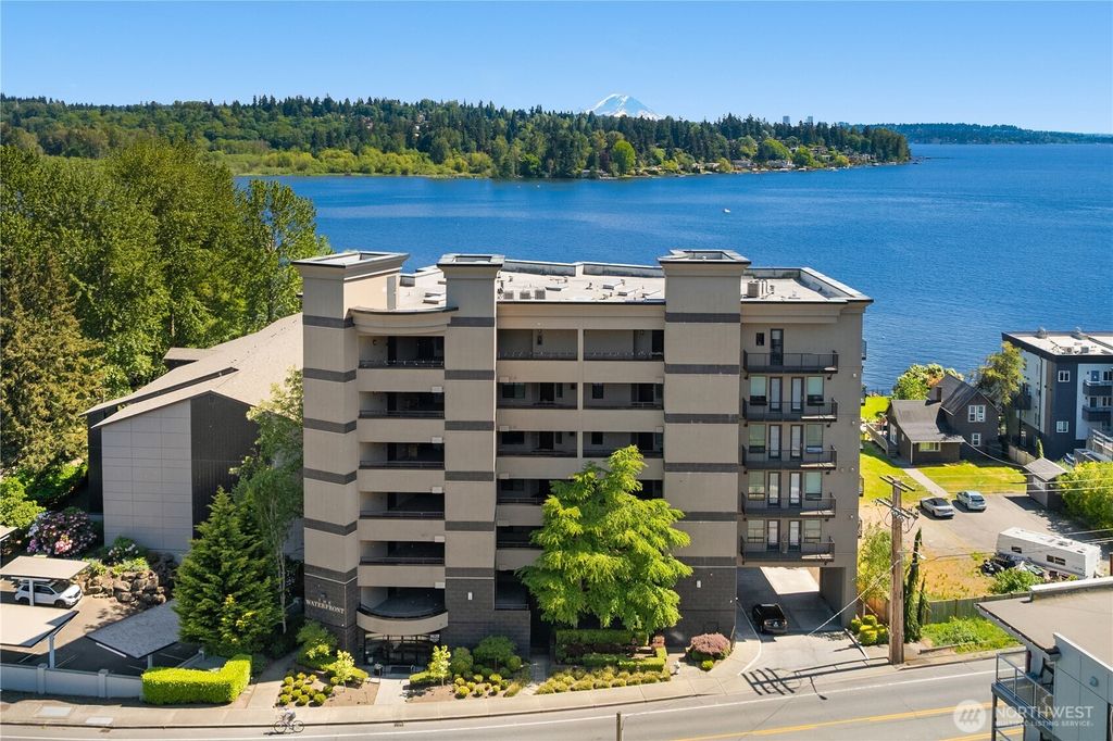 Photo of 9123 NE Juanita Drive #205, Kirkland, WA 98034 (MLS # 2526725)