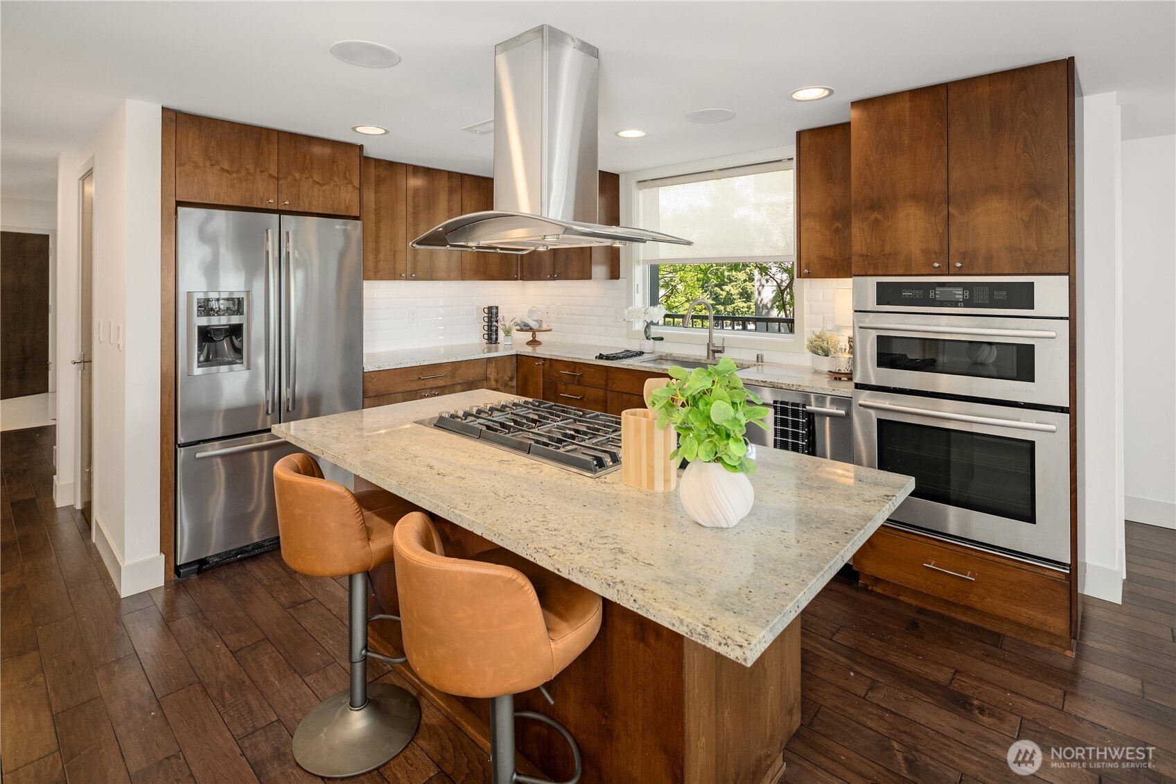 9123 NE Juanita Drive 205