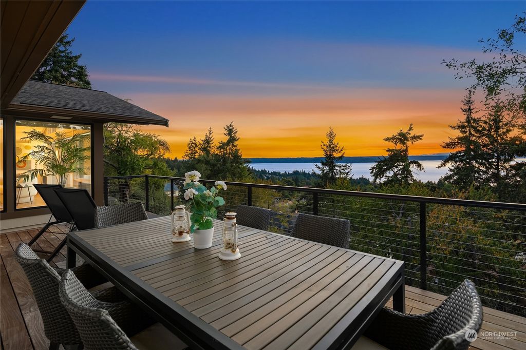 Photo of 8803 38th Avenue SW, Seattle, WA 98126 (MLS # 2234033)