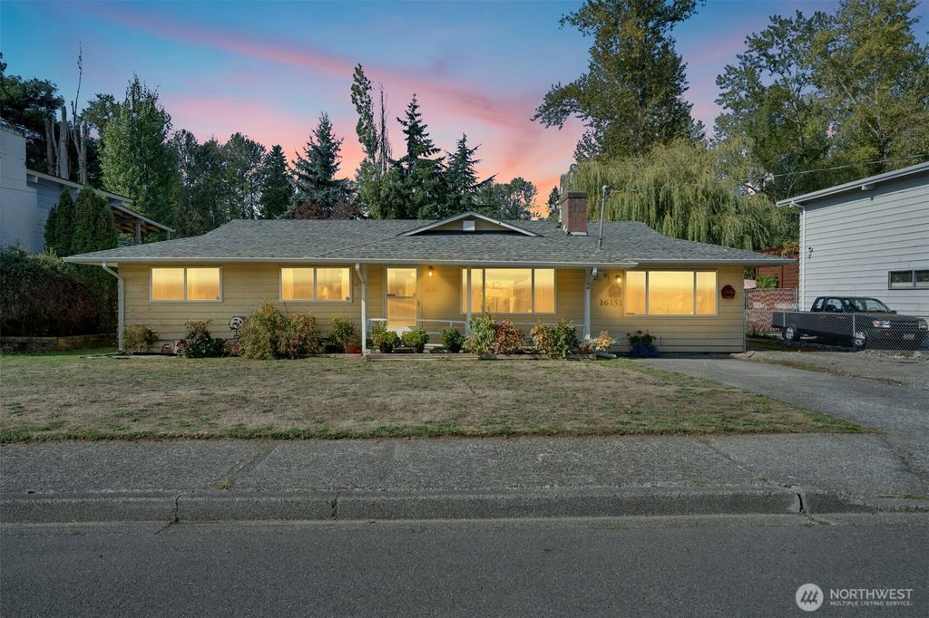 Photo of 16151 126th Avenue SE, Renton, WA 98058 (MLS # 2431456)