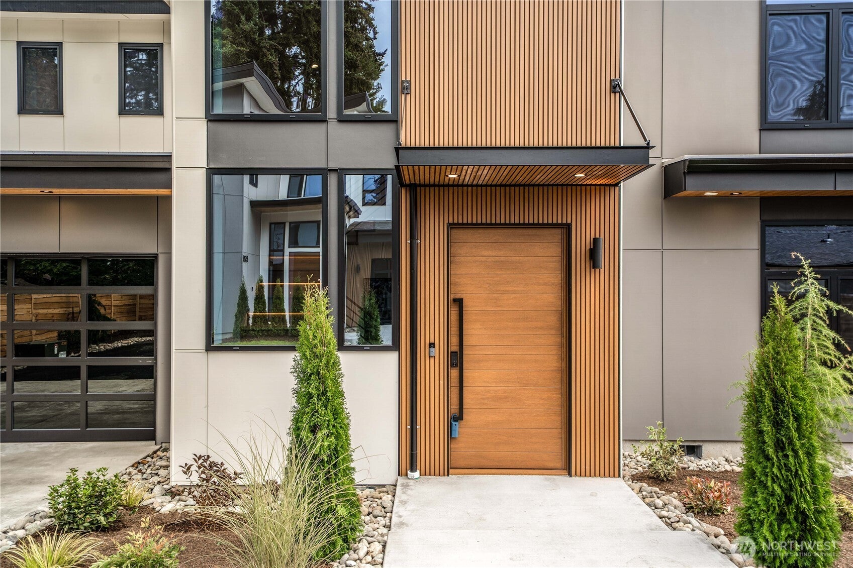 8336 NE 148th Place