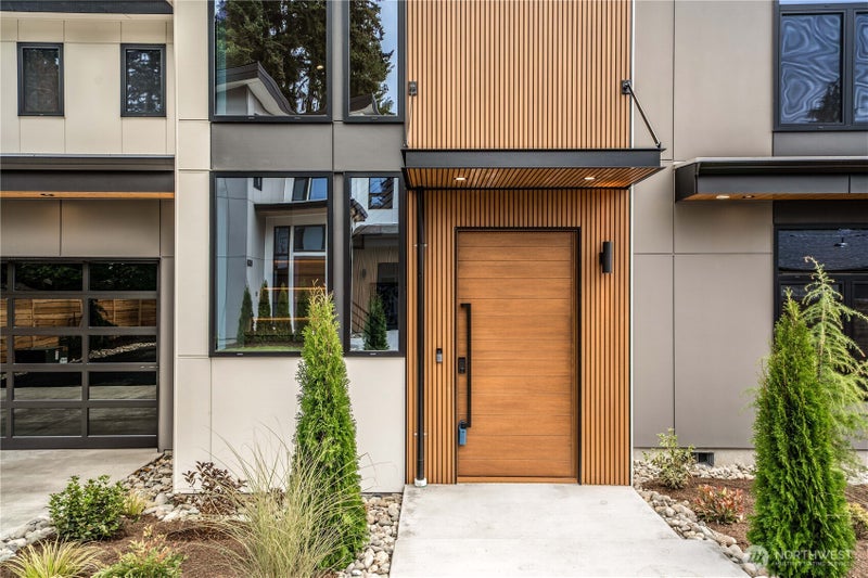 8336 NE 148th Place