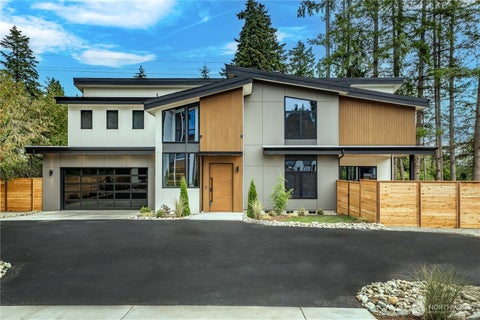 Photo of 8336 NE 148th Place, Kenmore, WA 98028 (MLS # 2582485)