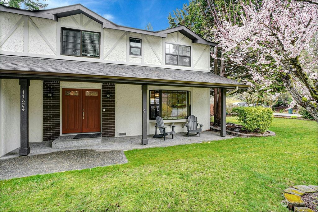 Photo of 11324 21st Place NE, Lake Stevens, WA 98258 (MLS # 2209922)