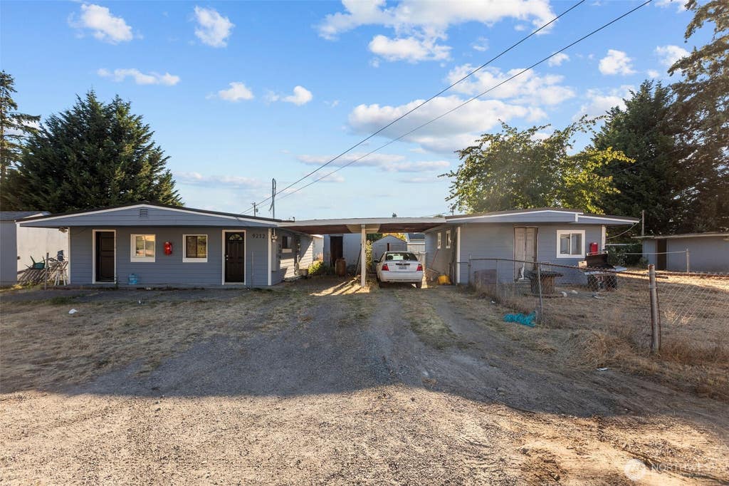 Photo of 9212 33rd Avenue Ct S, Lakewood, WA 98499 (MLS # 2564463)