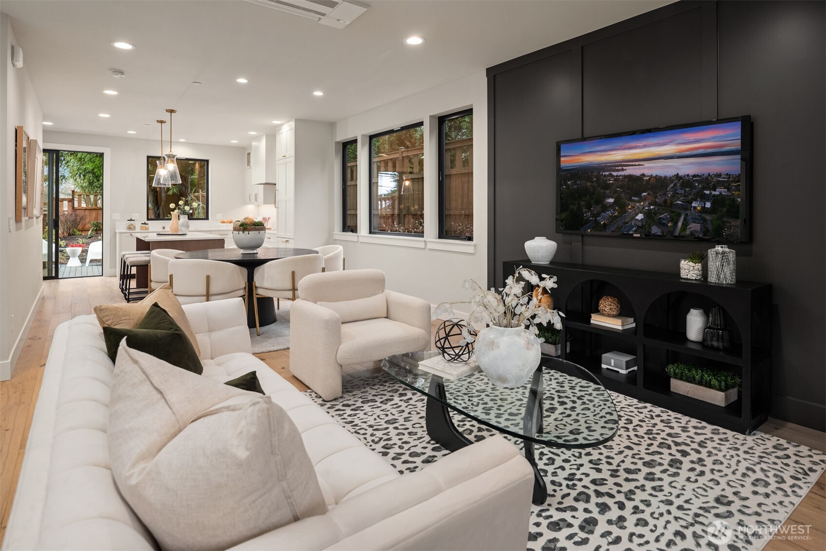 10809 NE 60th Street