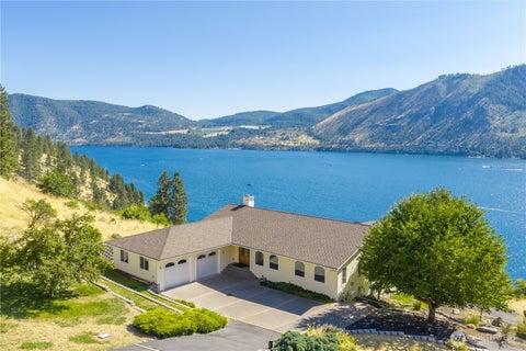 Photo of 3035 Lakeshore Road, Manson, WA 98831 (MLS # 2556823)