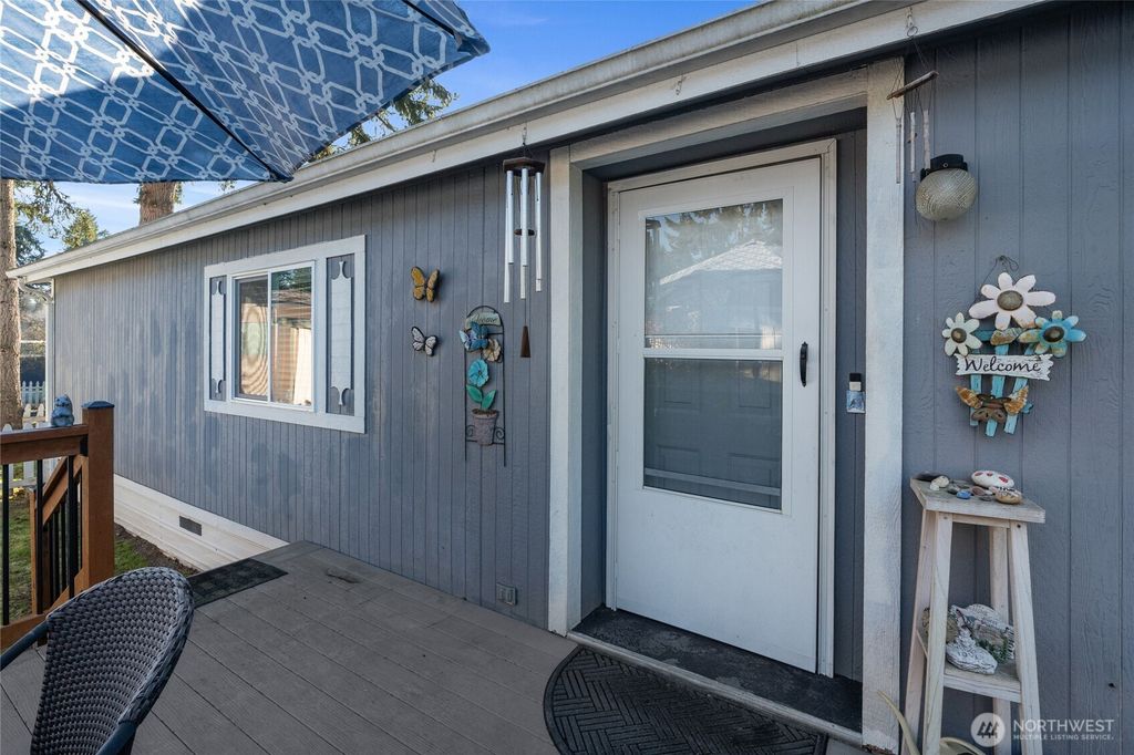 Photo of 12511 112th Avenue E #41, Puyallup, WA 98374 (MLS # 2472335)