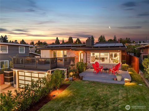Photo of 1307 N Cascade Avenue, Tacoma, WA 98406 (MLS # 2429998)