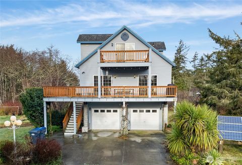 Photo of 11 Condra Road, Copalis Beach, WA 98535 (MLS # 2403634)