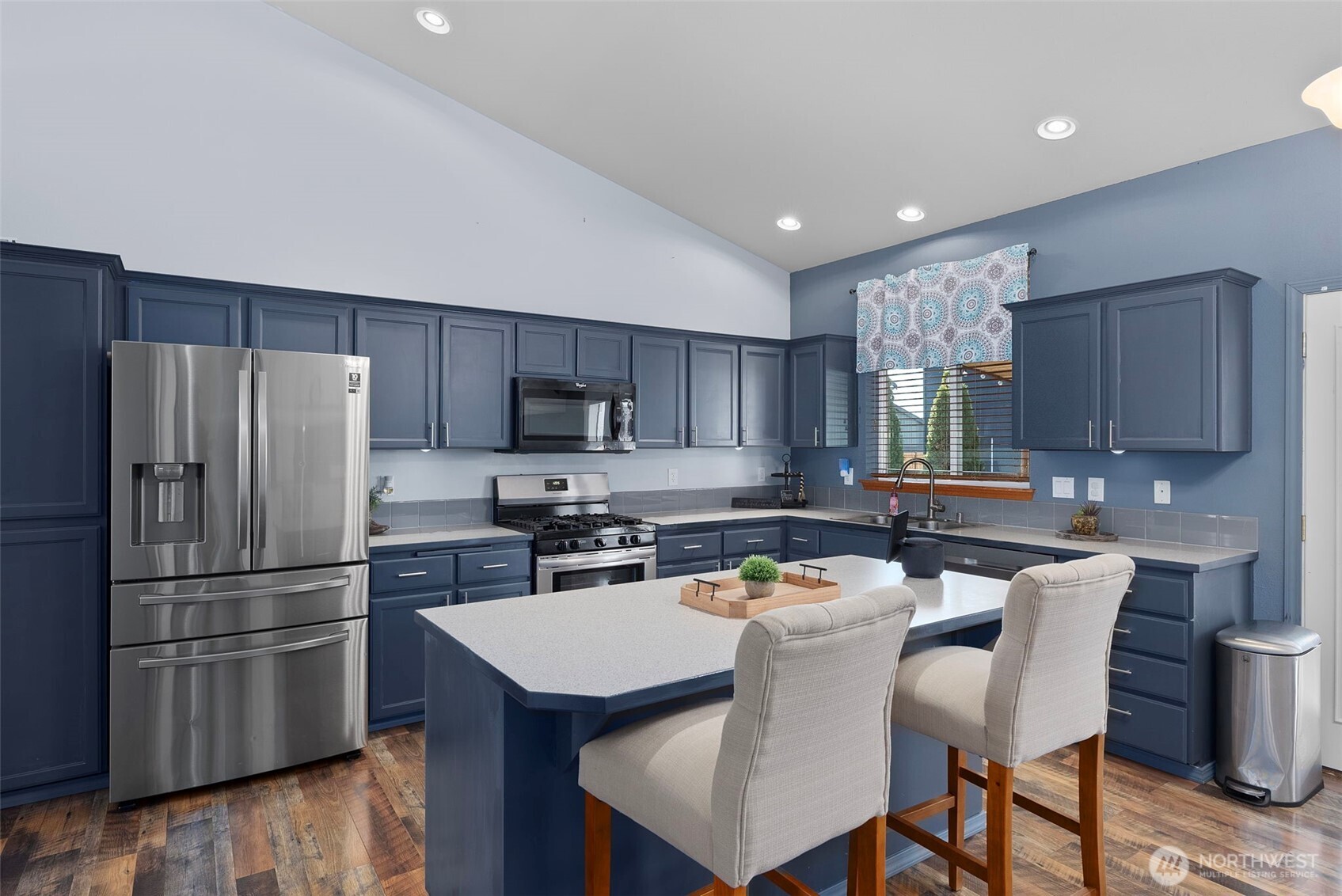 9149 Thea Rose Drive SE