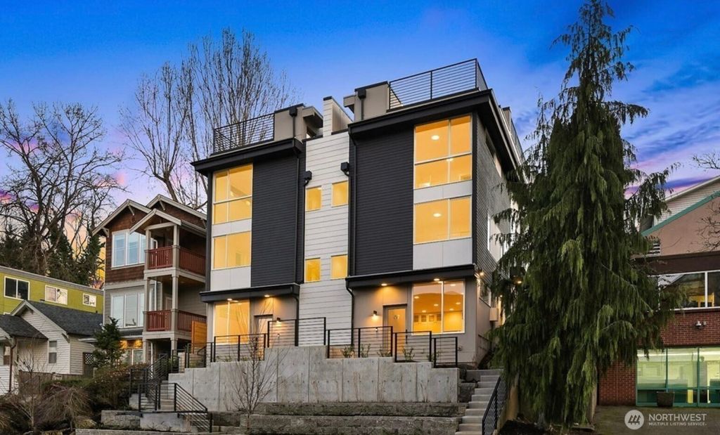 Photo of 67 W Dravus Street, Seattle, WA 98119 (MLS # 2353499)