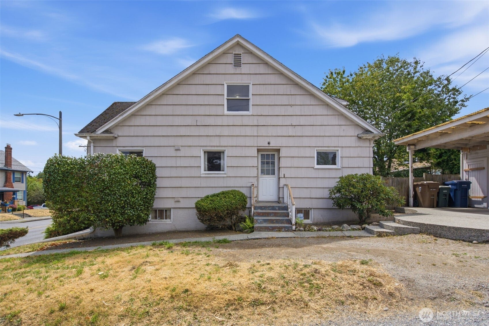 712 S Union Avenue