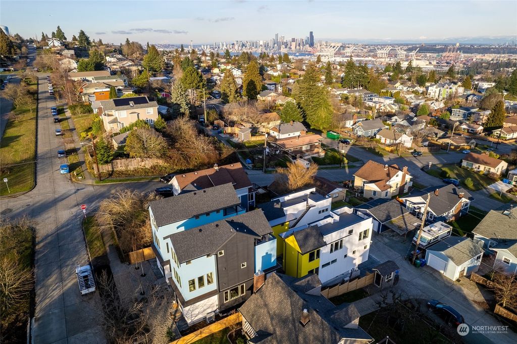 Photo of 4410 39th Avenue SW, Seattle, WA 98116 (MLS # 2028935)