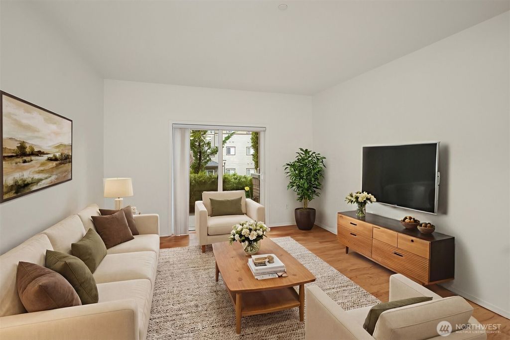 Photo of 1731 10th Avenue NE #B115, Issaquah, WA 98029 (MLS # 2492957)