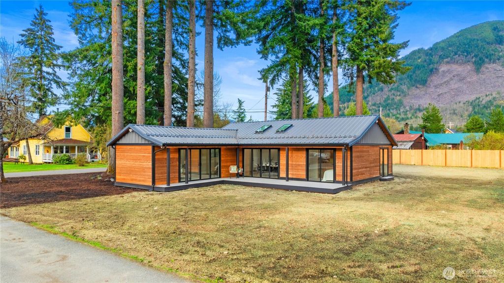 Photo of 770 Madison Avenue, Darrington, WA 98241 (MLS # 2357941)