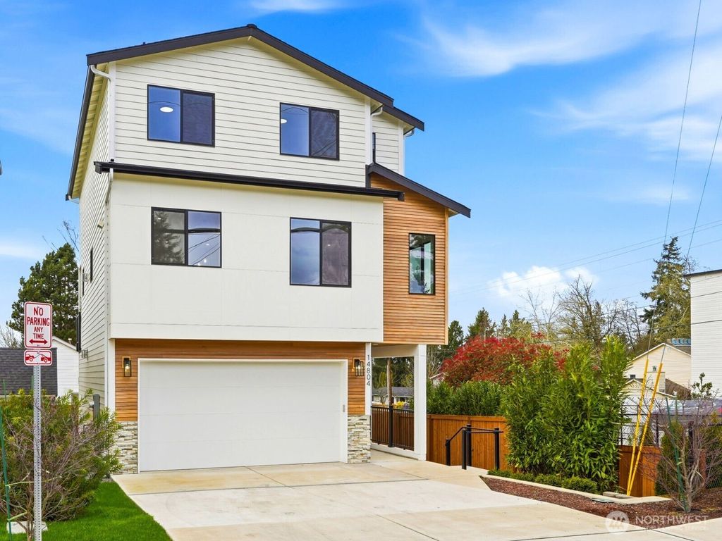 Photo of 14804 40th Avenue W #1, Lynnwood, WA 98087 (MLS # 2496328)