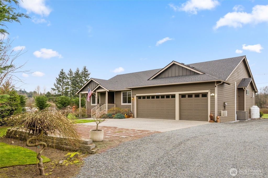 Photo of 1402 S Machias Road, Snohomish, WA 98290 (MLS # 2499817)