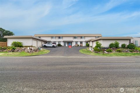 Photo of 33613 G Street #3, Ocean Park, WA 98640 (MLS # 2425270)
