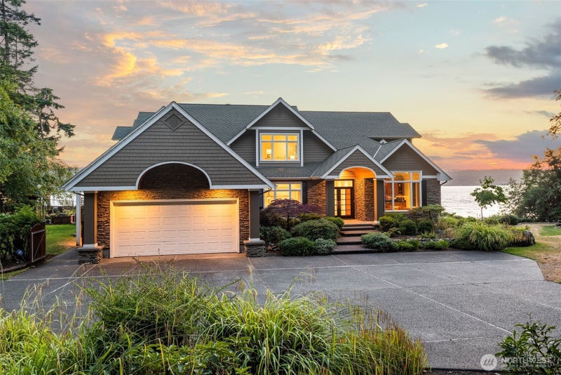 4486 East Harbor Road