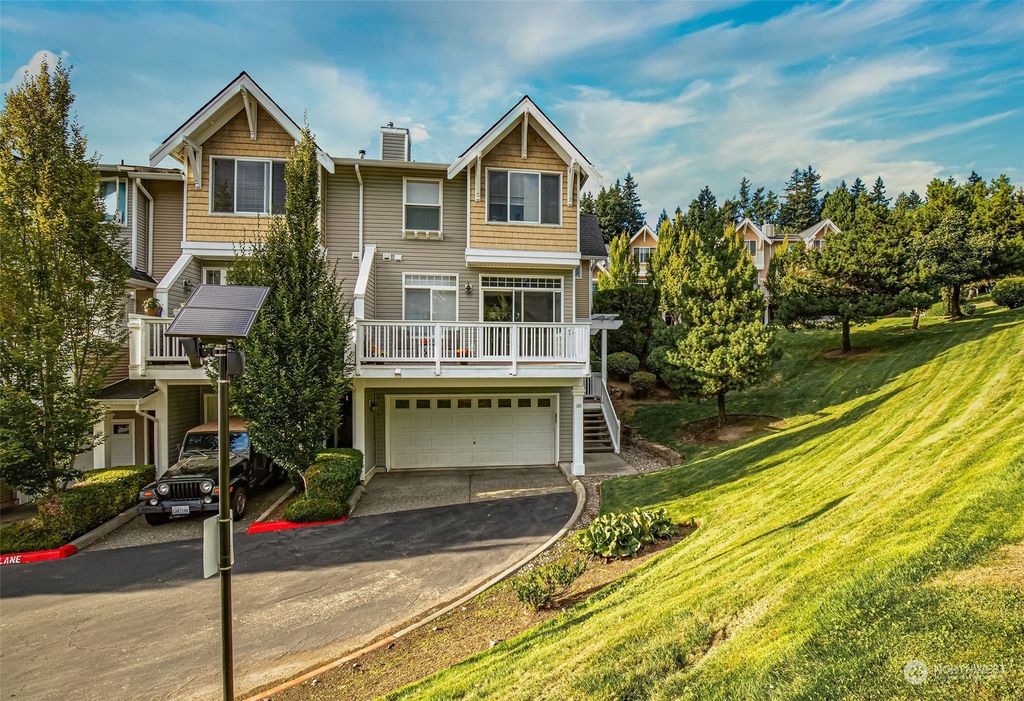 Photo of 23120 SE Black Nugget Road #A6, Issaquah, WA 98029 (MLS # 2158710)