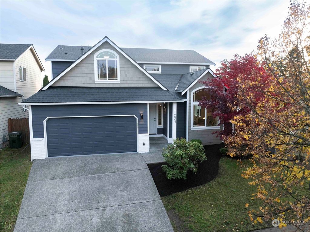 Photo of 16003 SE 255th Place, Covington, WA 98042 (MLS # 2309600)