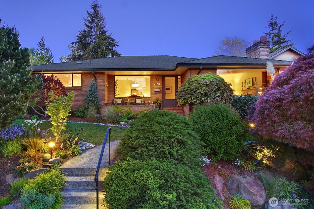 Photo of 4138 55th Avenue SW, Seattle, WA 98116 (MLS # 2362794)