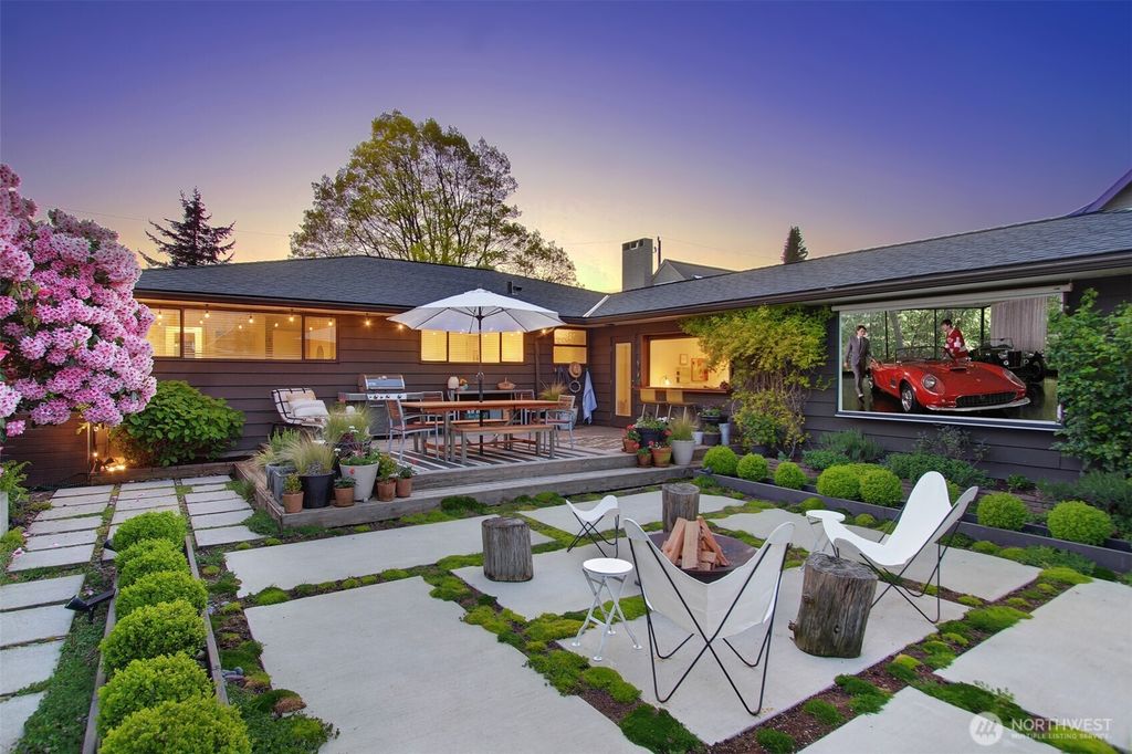 Photo of 4138 55th Avenue SW, Seattle, WA 98116 (MLS # 2362794)