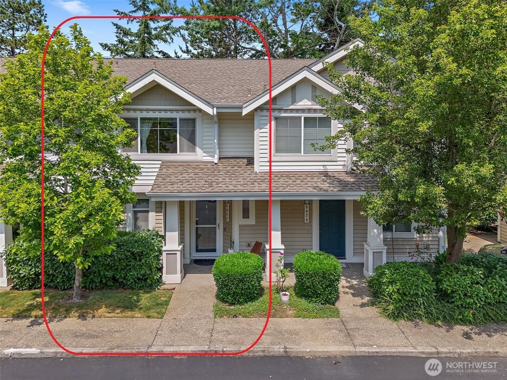 Photo of 5422 S 234th Street, Kent, WA 98032 (MLS # 2396195)
