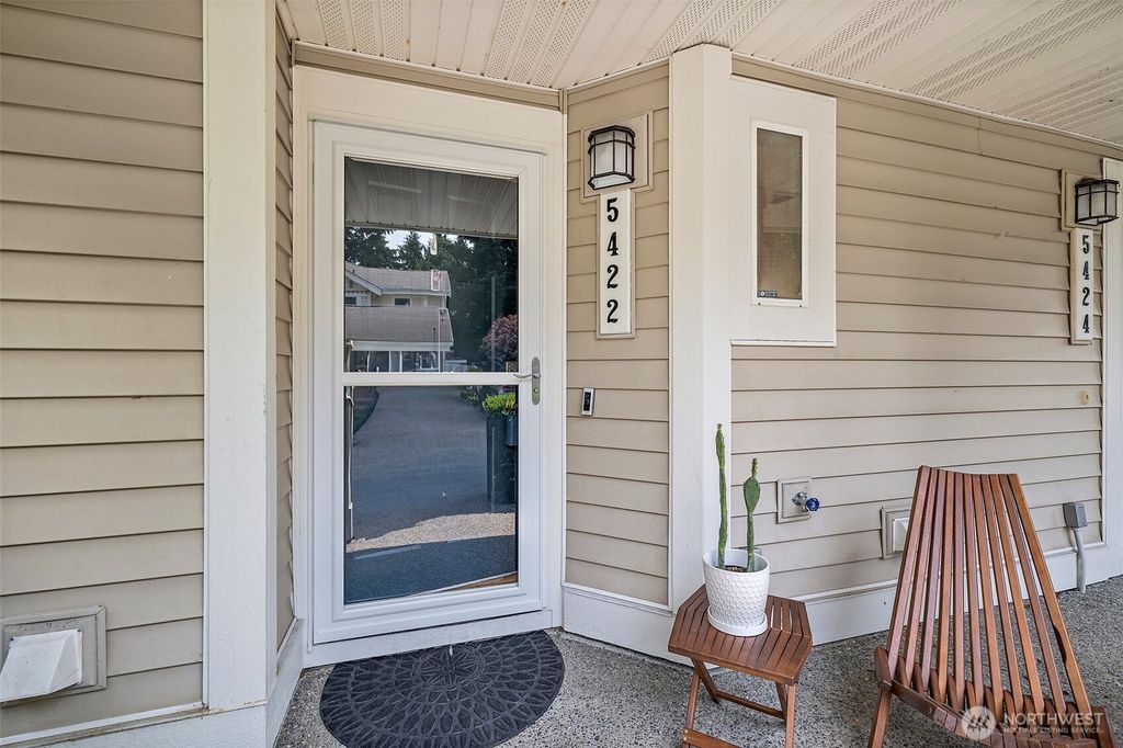 Photo of 5422 S 234th Street, Kent, WA 98032 (MLS # 2396195)