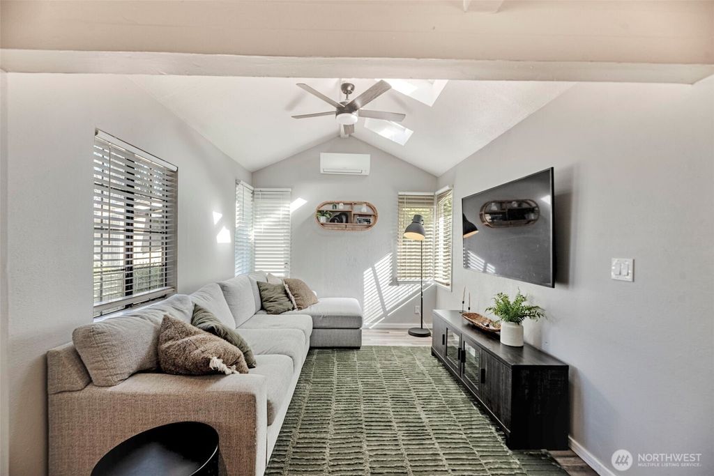 Photo of 13825 Fender Drive, Lynnwood, WA 98087 (MLS # 2484647)