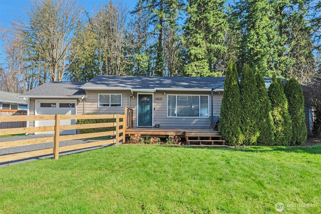 Photo of 13825 Fender Drive, Lynnwood, WA 98087 (MLS # 2484647)