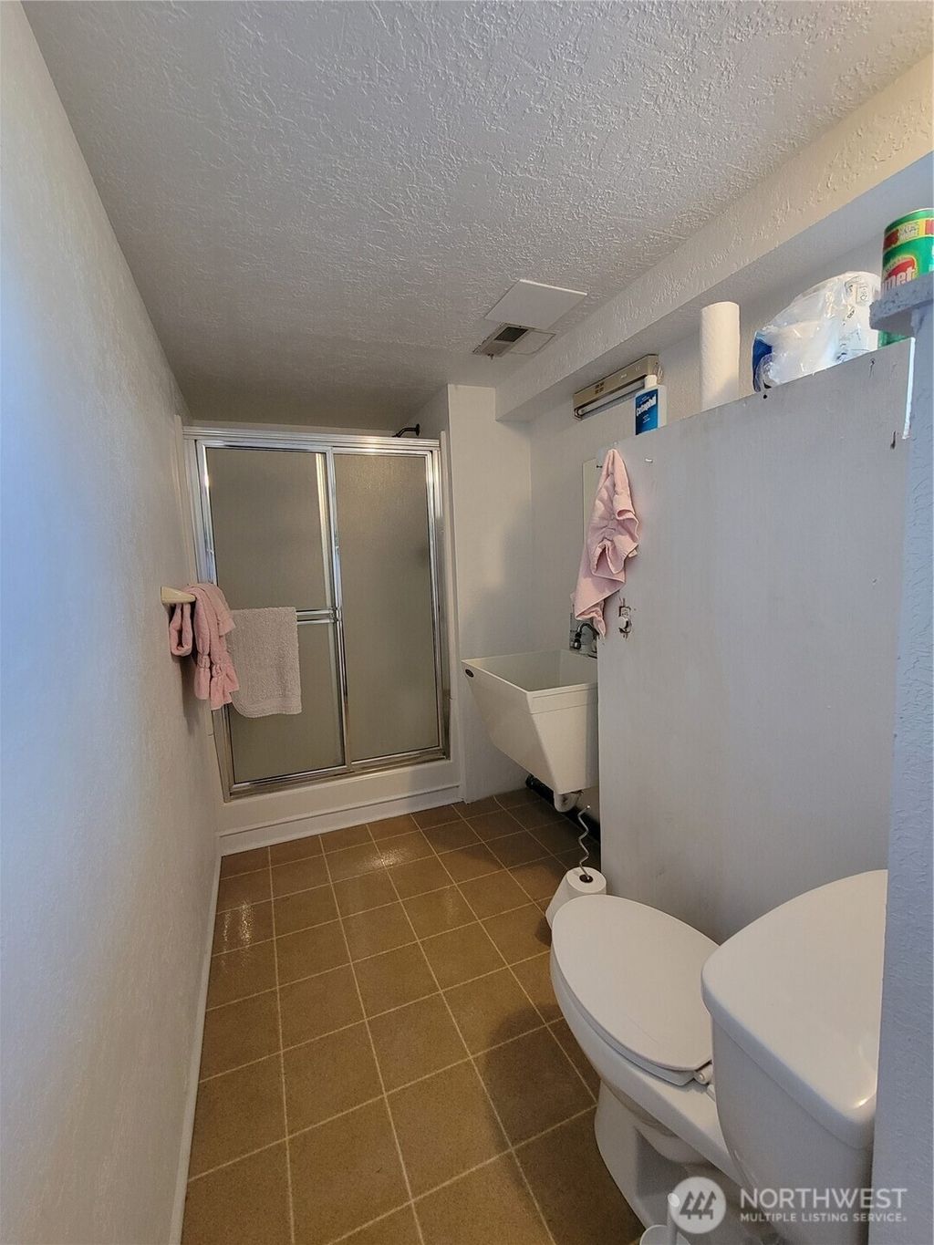 listing image 9368057387576497341