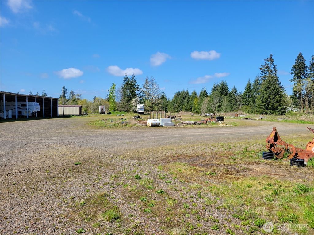 listing image 9360401315441942570