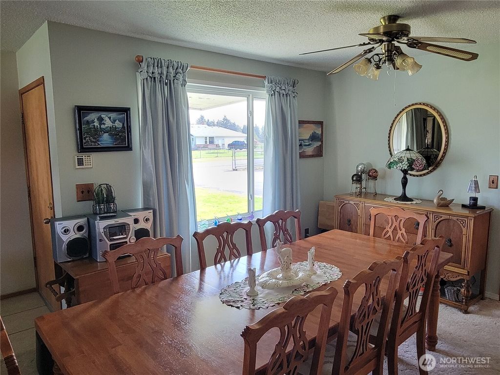 listing image 9368227689672501644