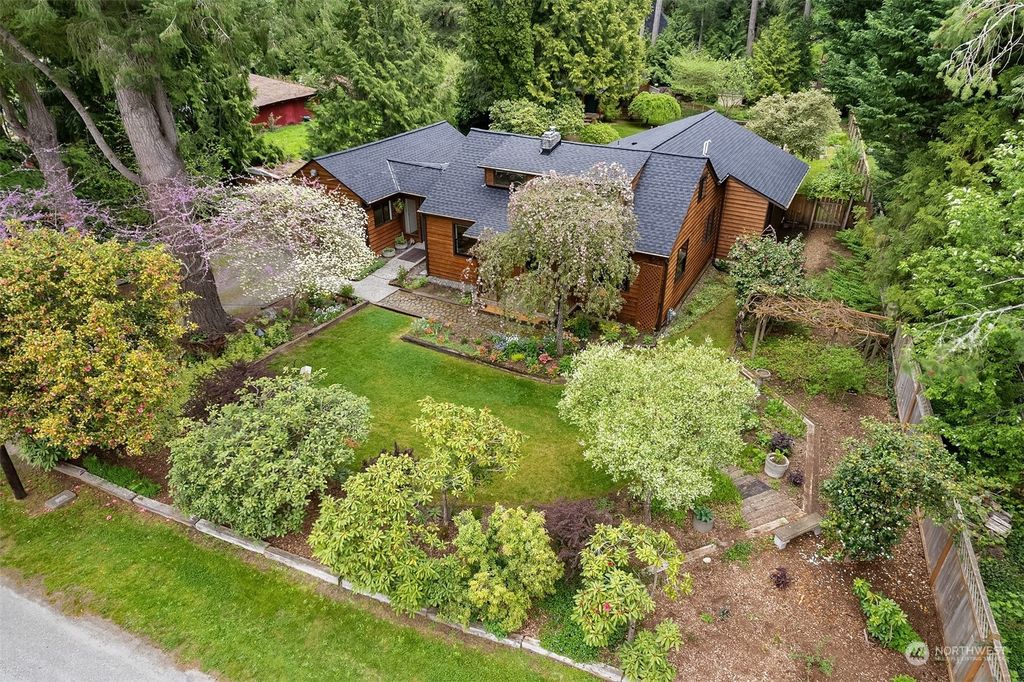 Photo of 4264 324th Avenue SE, Fall City, WA 98024 (MLS # 2064728)