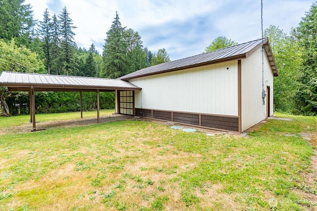 Photo of 16328 Dogwood Lane, Arlington, WA 98223 (MLS # 2559708)