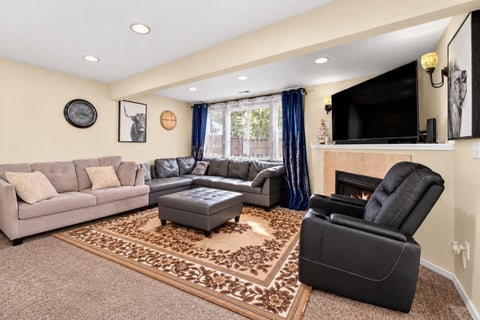 Photo of 1105 9th Avenue #B, Milton, WA 98354 (MLS # 2591486)