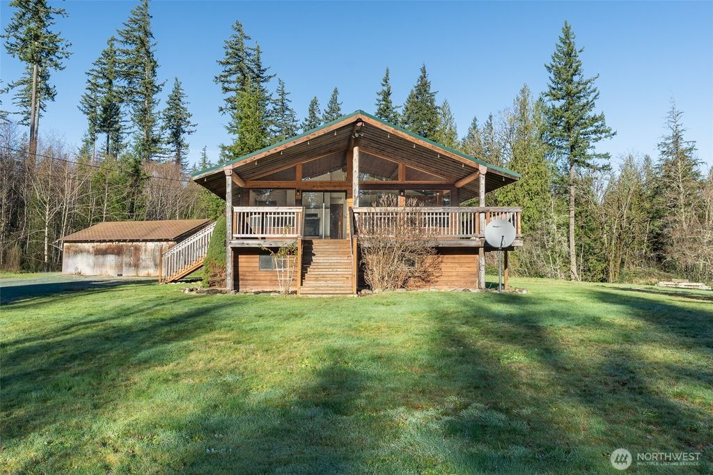 Photo of 10232 333rd Avenue SE, Sultan, WA 98294 (MLS # 2460974)