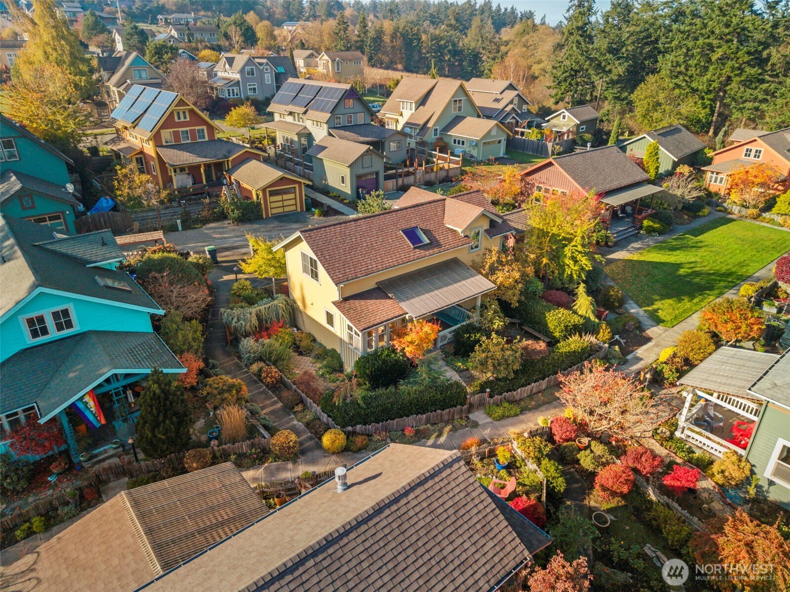 2910 Kimball Court 10