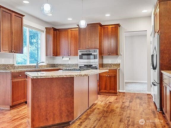 Photo of 6201 SE 2nd ST, Renton, WA 98059 (MLS # 2544306)