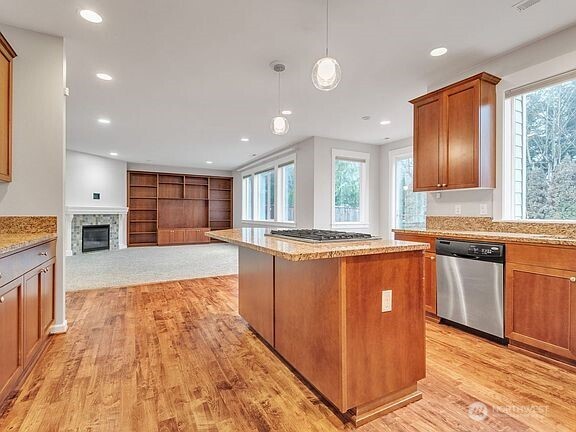 6201 SE 2nd