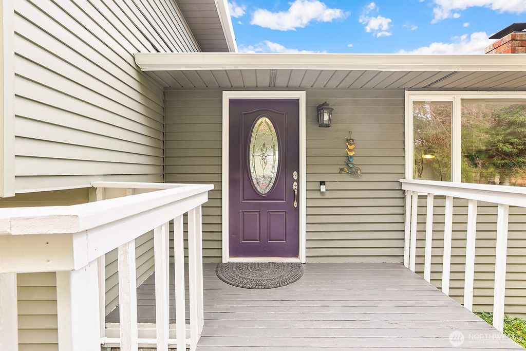 Photo of 15220 48th Avenue W, Edmonds, WA 98026 (MLS # 2491425)