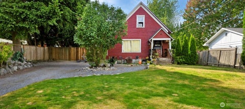 Photo of 4430 Sunnyside Boulevard, Marysville, WA 98270 (MLS # 2581502)