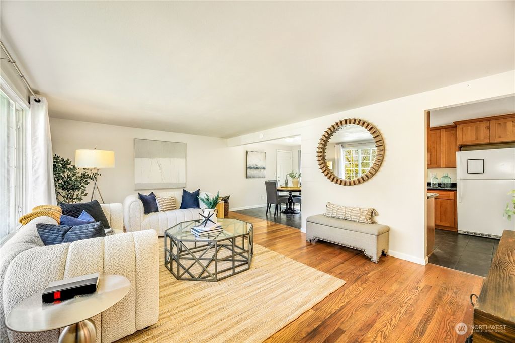 Photo of 1301 S 201st Street, SeaTac, WA 98198 (MLS # 2242204)