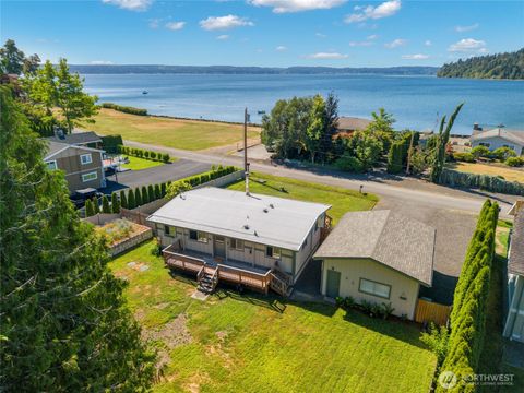 Photo of 90 Margaret Street, Port Ludlow, WA 98365 (MLS # 2552002)